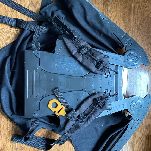 Rare Batman cosplay retractable wings - Picture 3 of 5